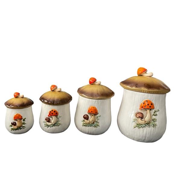 Vintage Merry Mushroom Canister Set Sears Roebuck and Co. 1976 - Picture 4 of 9
